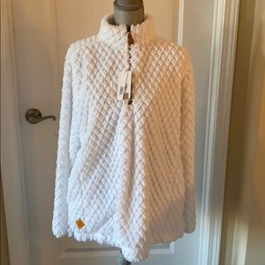 Simply southern pullover